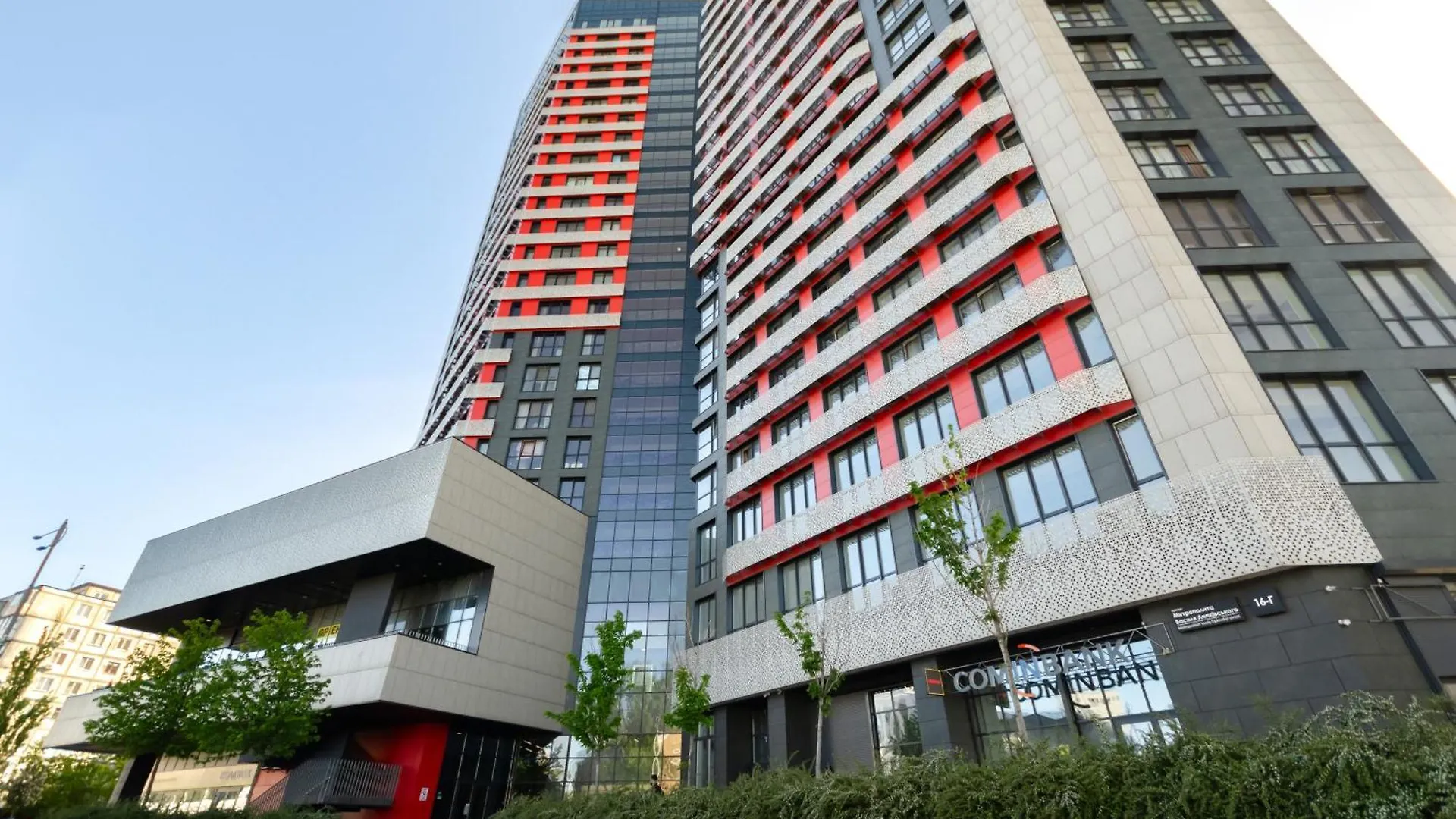 Petrovdom 90-201 In Rc Kvartet Modern Life In Black And White, 16Г Vasyl Lypkivskyi Street Kiev Appartement