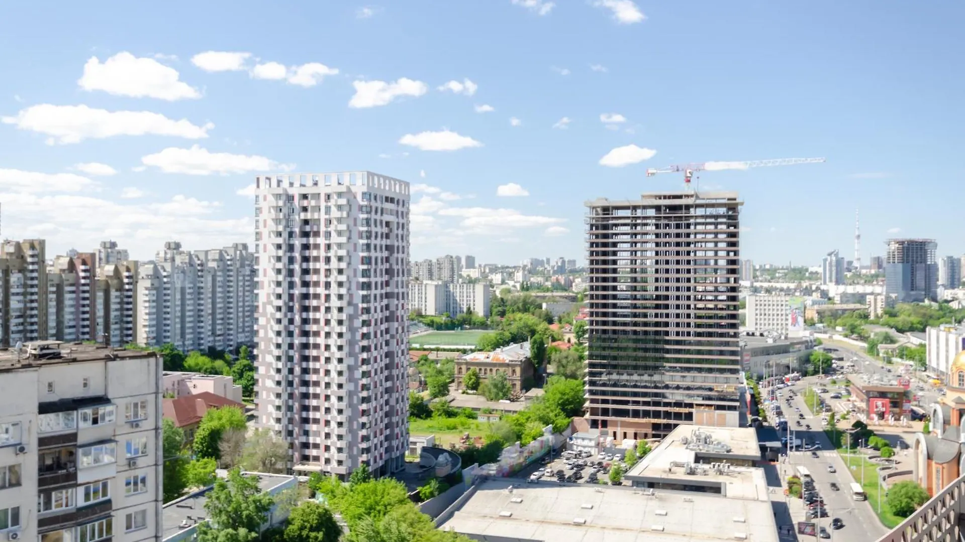 Appartement Petrovdom 90-201 In Rc Kvartet Modern Life In Black And White, 16Г Vasyl Lypkivskyi Street Kiev Ukraine
